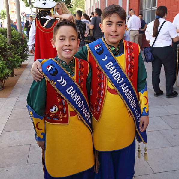 01 Desfile Cargos Festeros V Centenario 2025